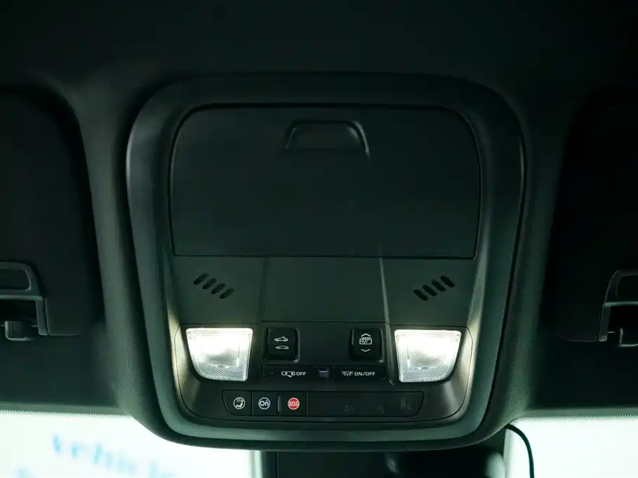 Cadillac XT4 2022 28T FWD Luxury фото 18