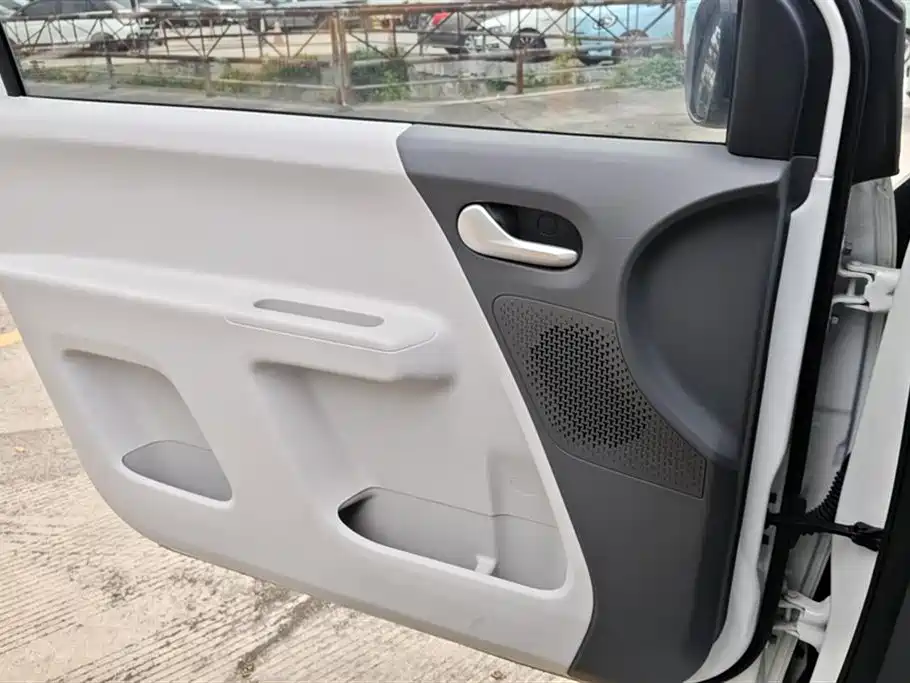 CHANGAN CHANGAN LUMIN