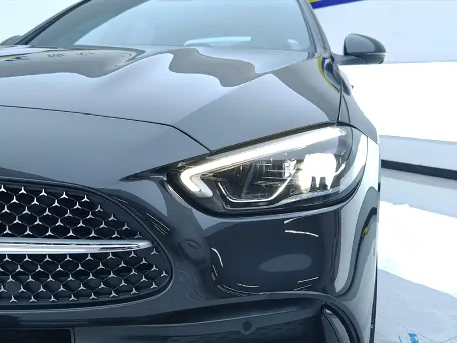 Mercedes-Benz C-Class 2023 Facelift C 200 L Sport Edition фото 5