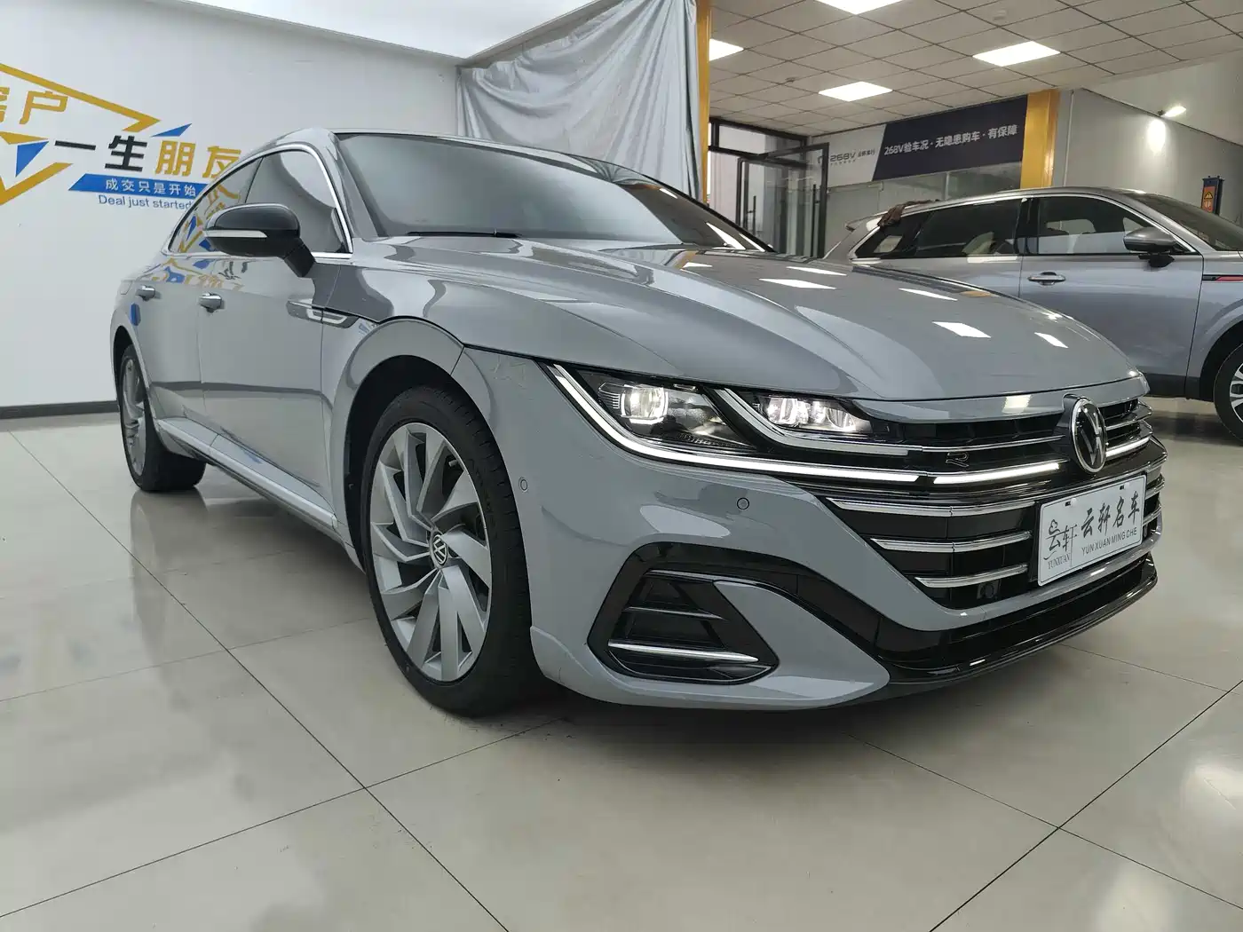 Volkswagen FAW-Volkswagen CC 2023 380TSI Eye-catching Edition фото 3