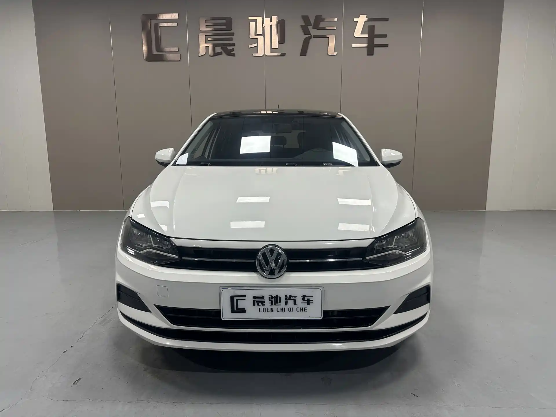 صورة 2 - Volkswagen Polo
