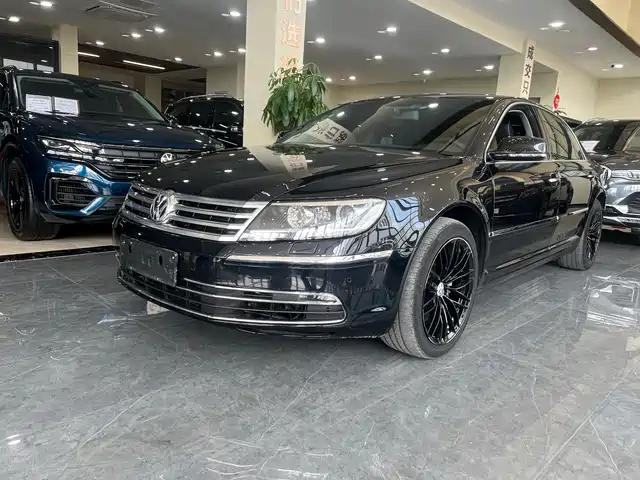 VOLKSWAGEN PHAETON