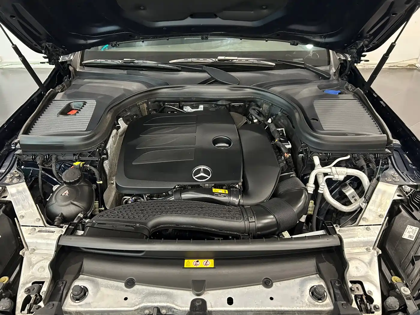 Mercedes-Benz GLC 2020 Facelift GLC 260 L 4MATIC Dynamic фото 23