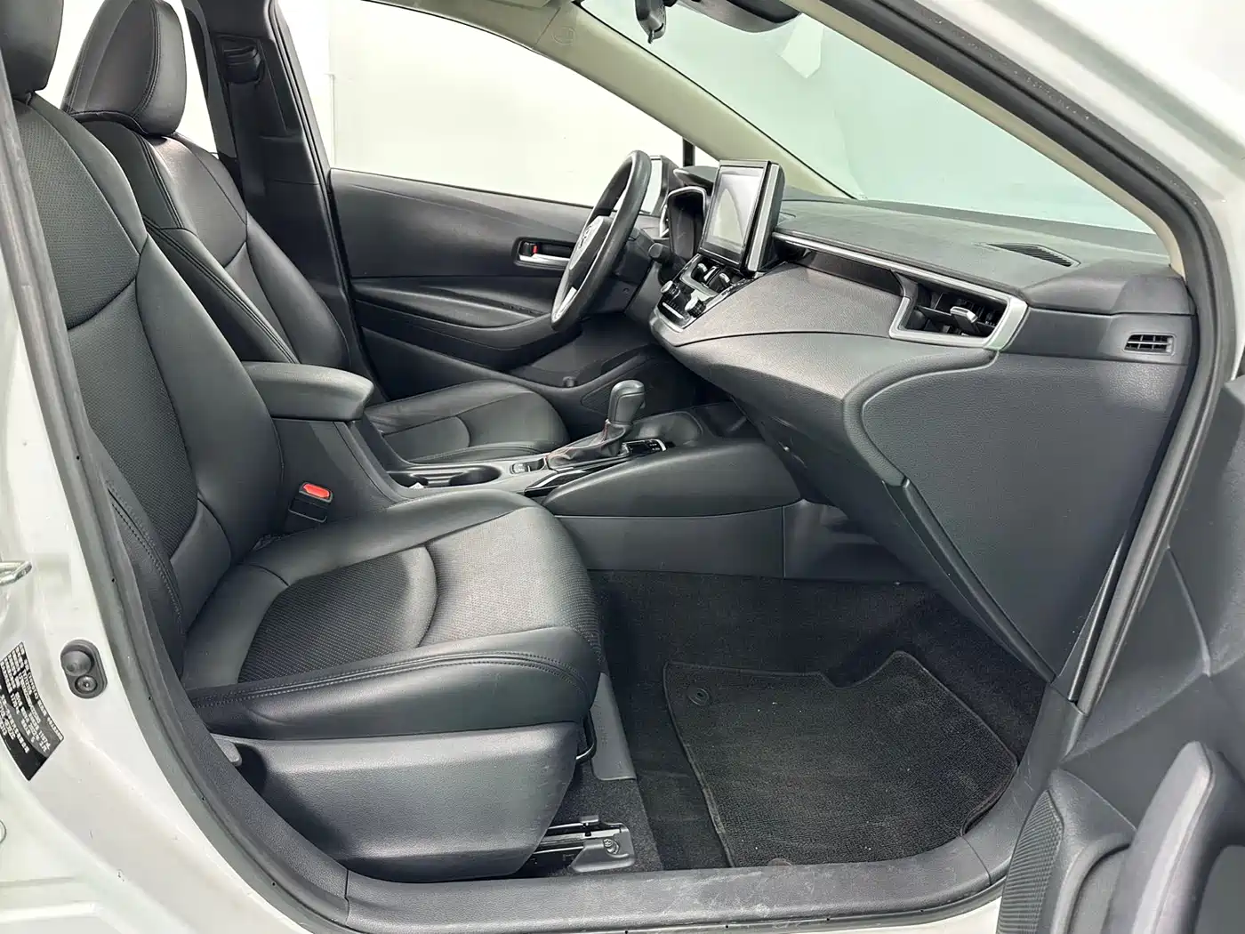 Toyota Corolla 2021 1.2T S-CVT Elite PLUS Edition фото 19