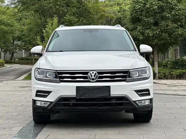 Volkswagen Tiguan L 2019 Facelift 330TSI Auto 2WD Smart Luxury China VI — фото 2