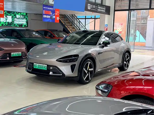 XIAOMI CAR XIAOMI YU7