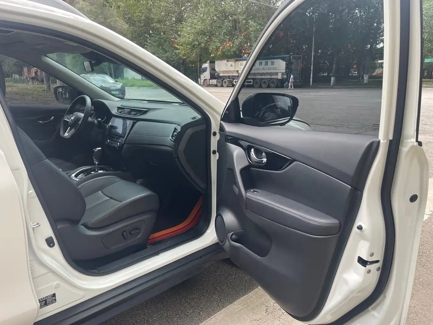 Nissan X-Trail, миниатюра 24