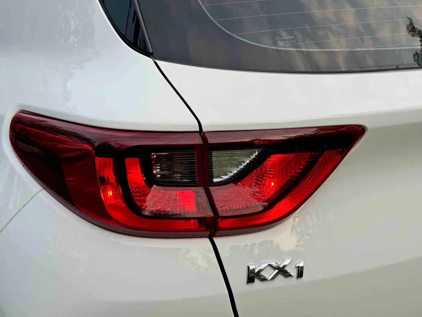 Kia KX1 2021 1.4L CVT Fun Sunroof Version фото 19