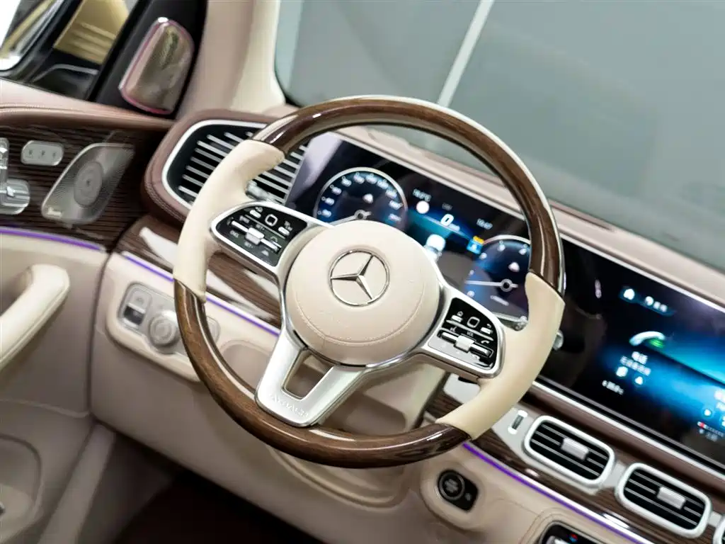 MERCEDES-BENZ MAYBACH GLS