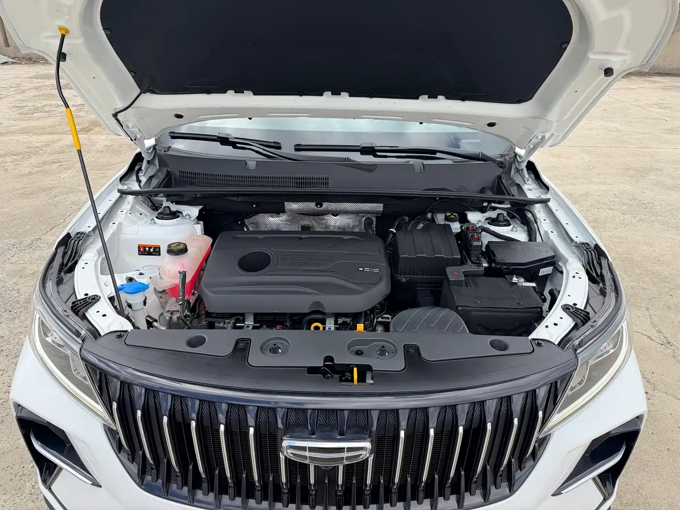 GEELY AUTOMOBILE VISION X6