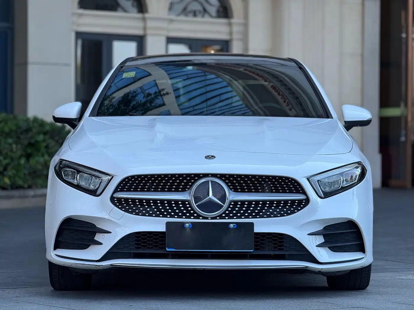 Mercedes-Benz A-Class 2019 A 200 L Sport Sedan фото 2
