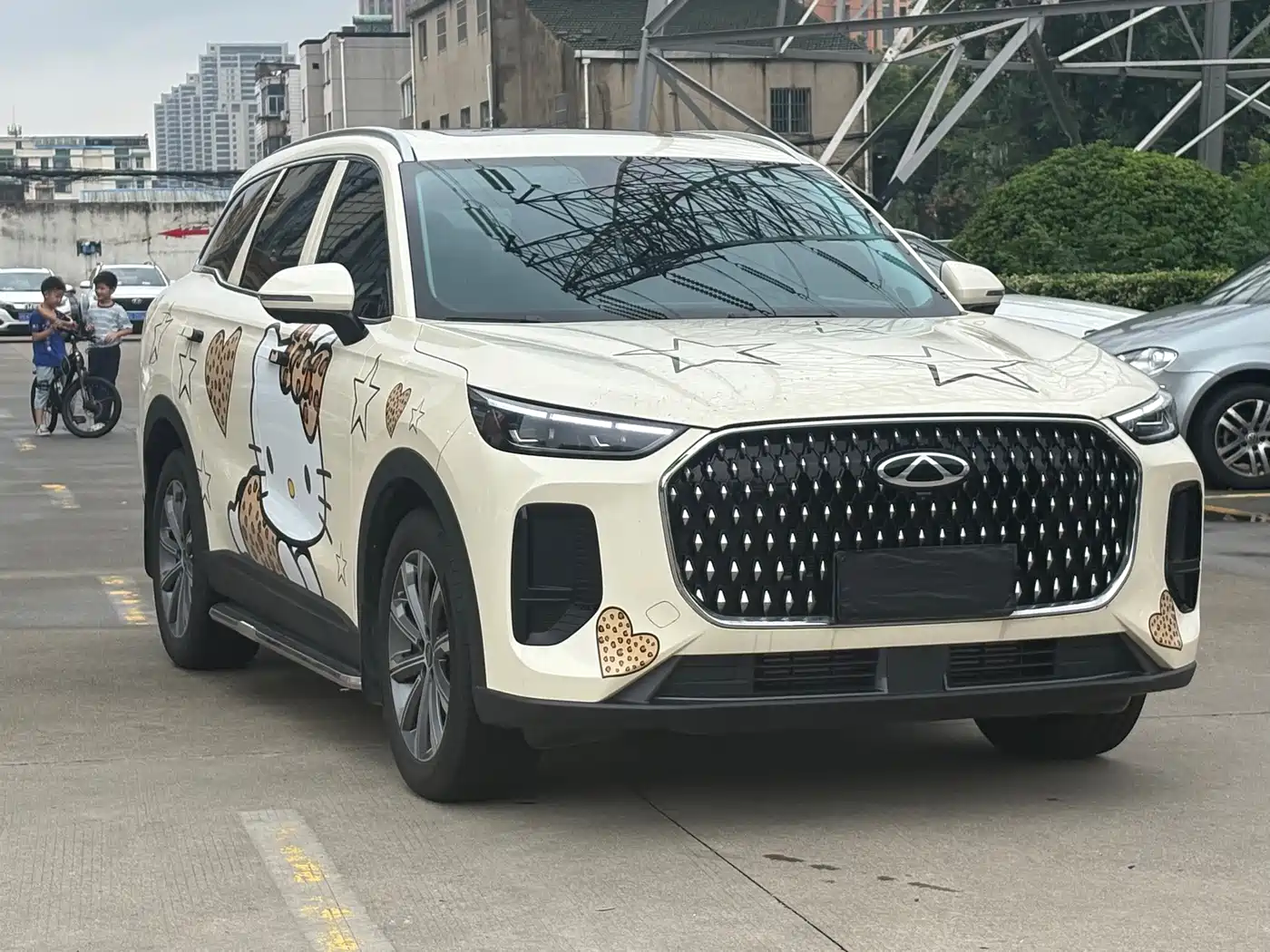 Chery Tiggo 8L 2025 2025 Model Year 2.0T 2WD Rainbow Edition 5-Seater