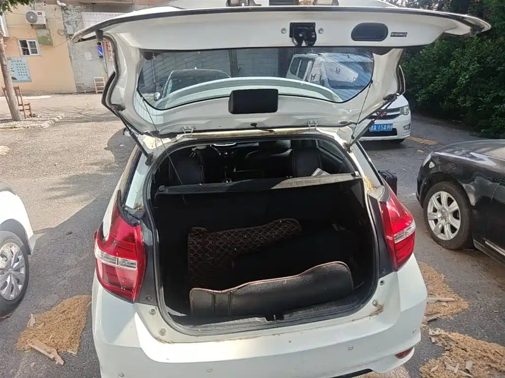 Toyota YARiS L Zhi Xuan 2019 1.5E CVT MeiDong Edition China VI фото 19