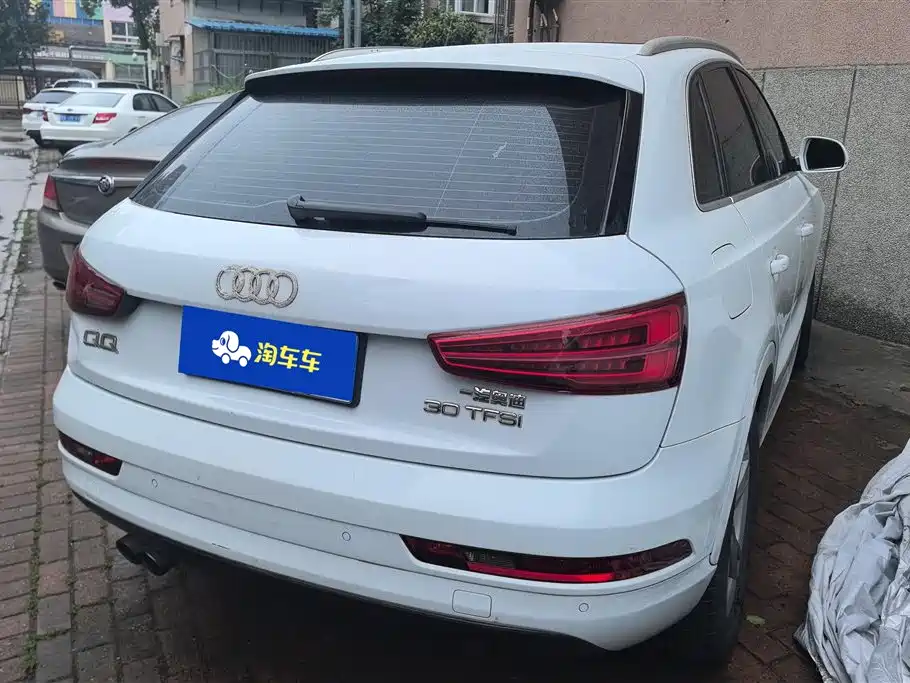 Audi Q3 2018 30th Anniversary Edition 30 TFSI Fashion фото 3