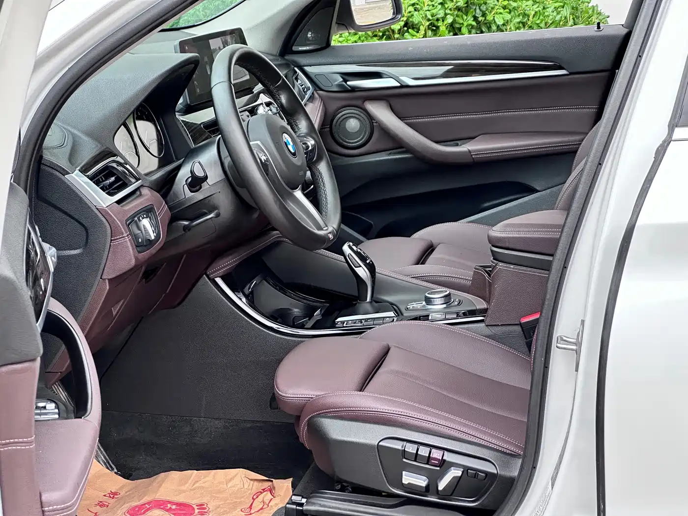BMW X1 2021 xDrive25Li Exclusive фото 8