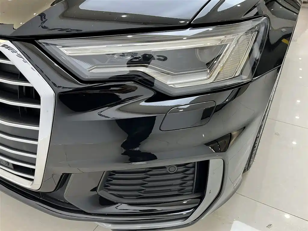 Audi A6L 2021 45 TFSI Exclusive Sport фото 6