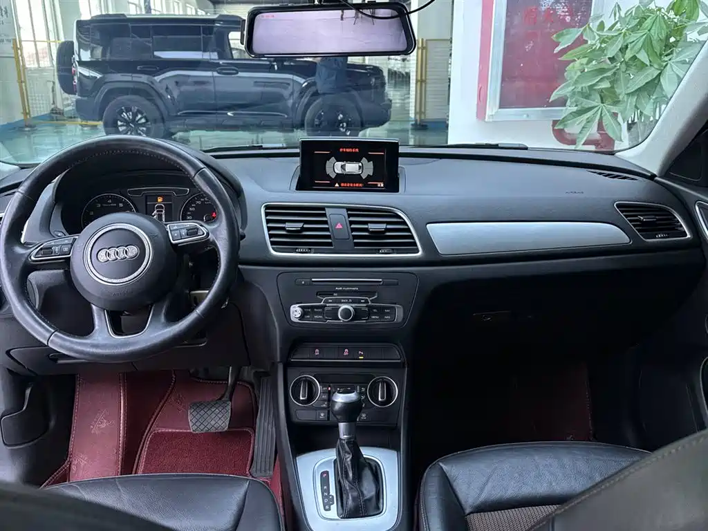 Audi Q3 2018 30th Anniversary Edition 30 TFSI Fashion фото 13