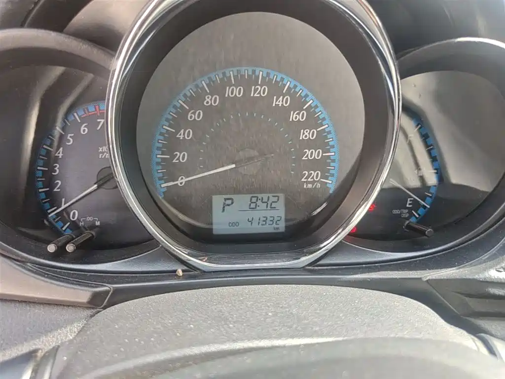 Toyota YARiS L Zhi Xuan 2019 1.5E CVT MeiDong Edition China VI фото 12