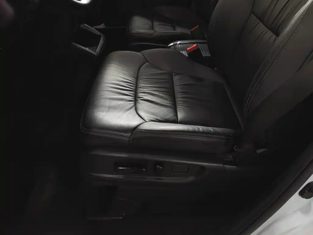 Фото 20 - Honda Odyssey