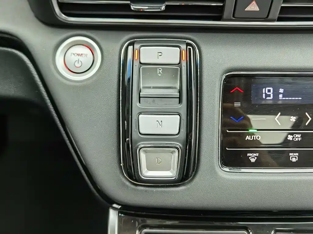 Honda Elysion 2024 2024 2.0L e:HEV Luxury Edition