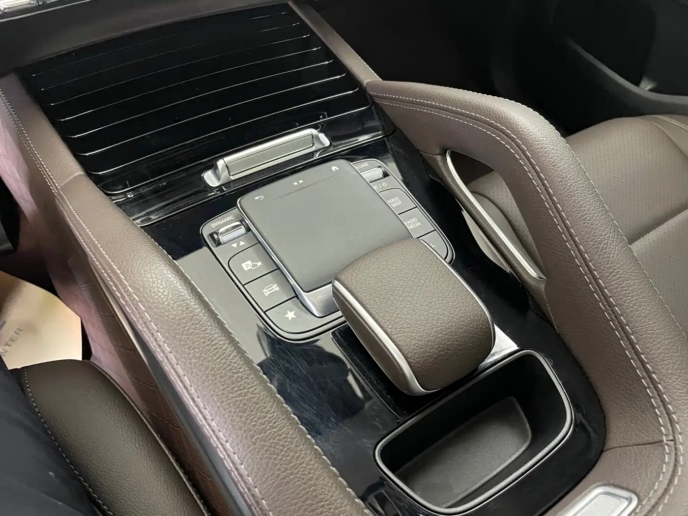 Mercedes-Benz GLE 2023 GLE 350 4MATIC Fashion фото 12