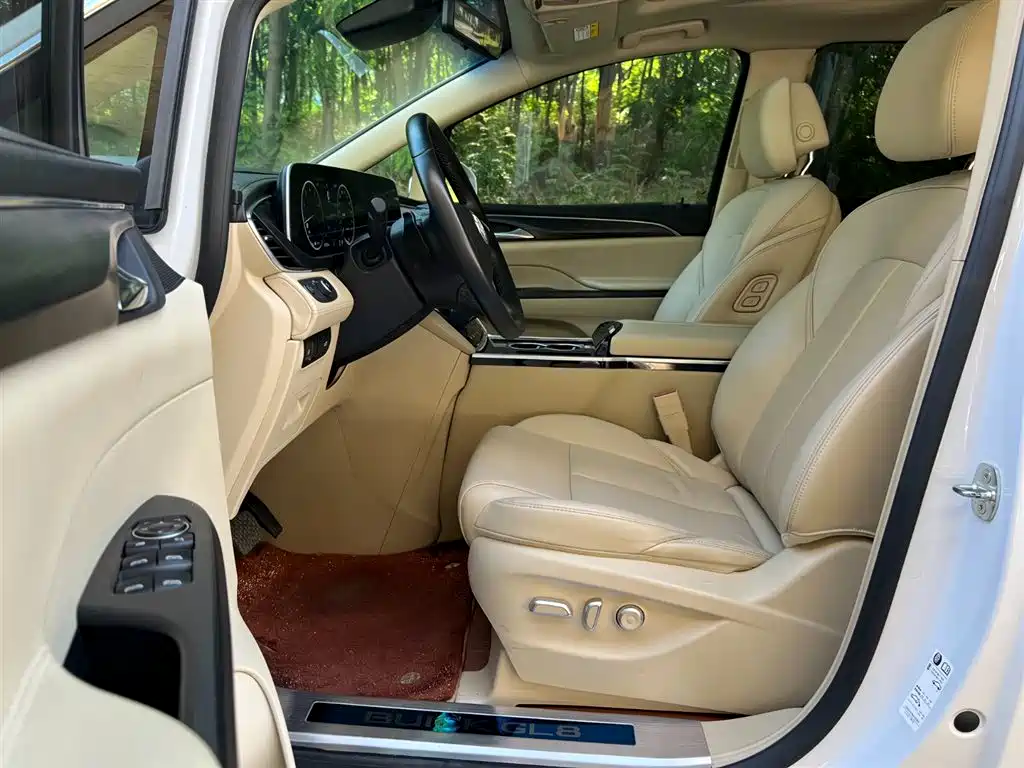 Buick GL8 2023 ES Landmaster Exclusive фото 13