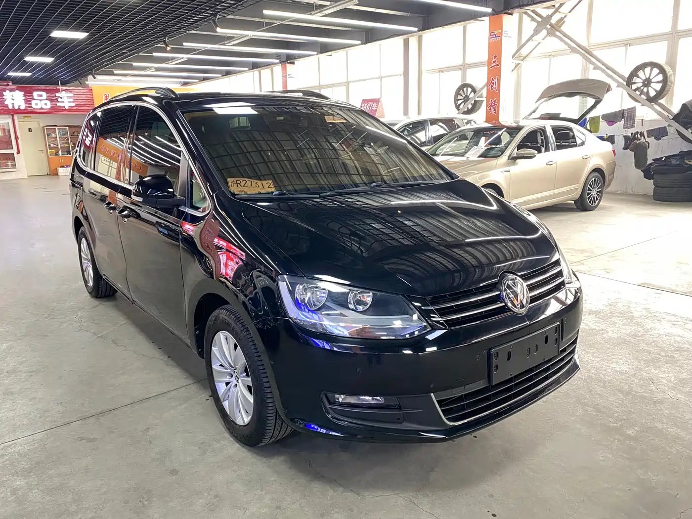 Volkswagen Sharan 2016 280TSI Enjoyment 7-Seater фото 3