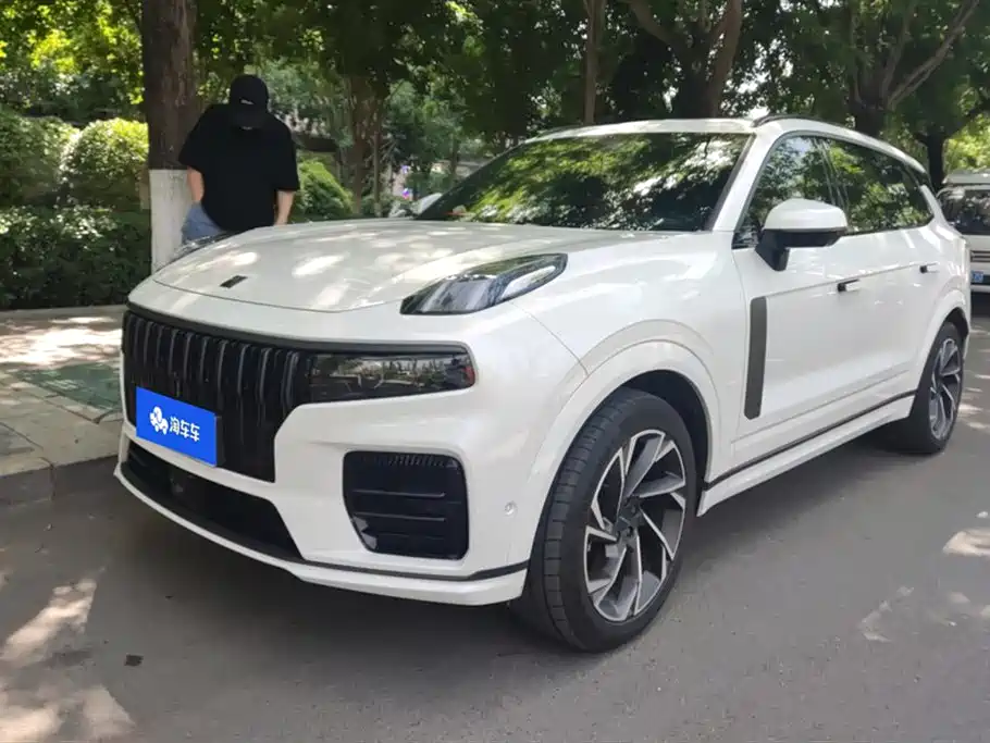 Lynk & Co 09 2021 2.0T Halo 6-Seater