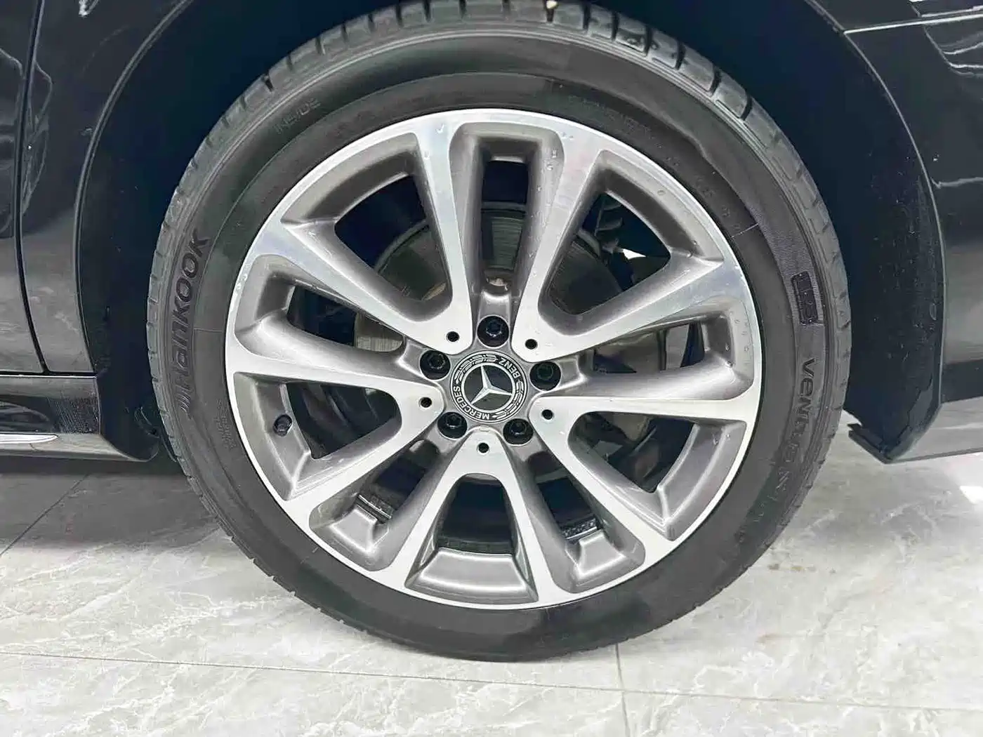 Mercedes-Benz E-Class 2018 E 200 L Sport фото 24