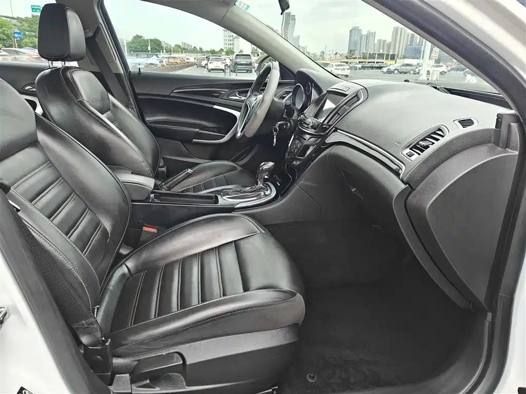 Buick Regal 2015 1.6T Leading Tech Edition фото 14