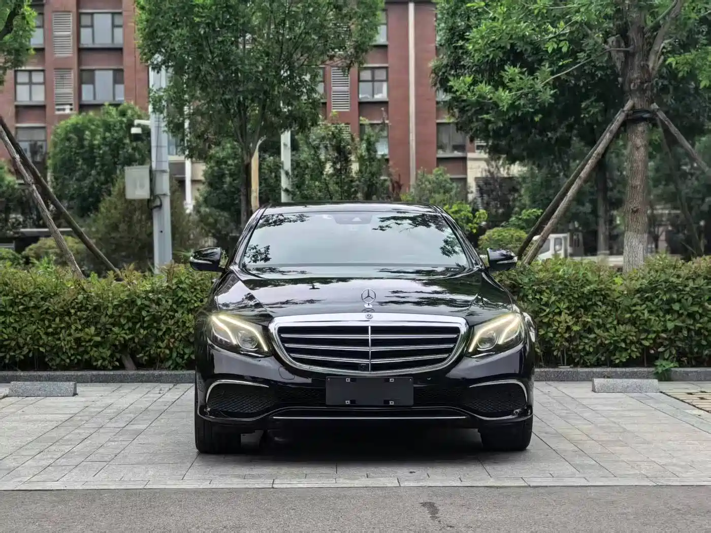 Mercedes-Benz E-Class 2019 Facelift E 300 L Fashion фото 2