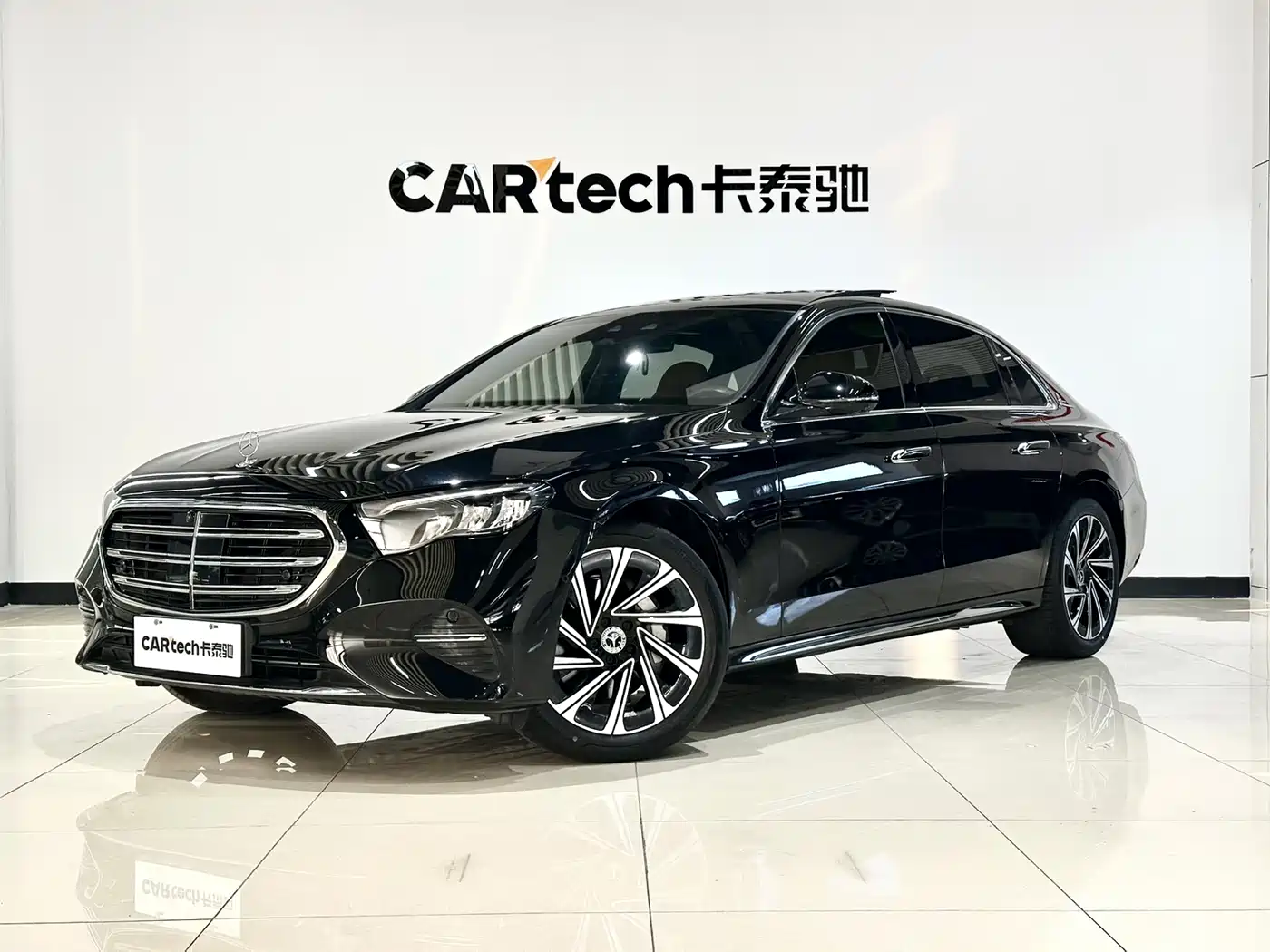 Mercedes-Benz E-Class 2024 Model E 300 L Luxury фото 3