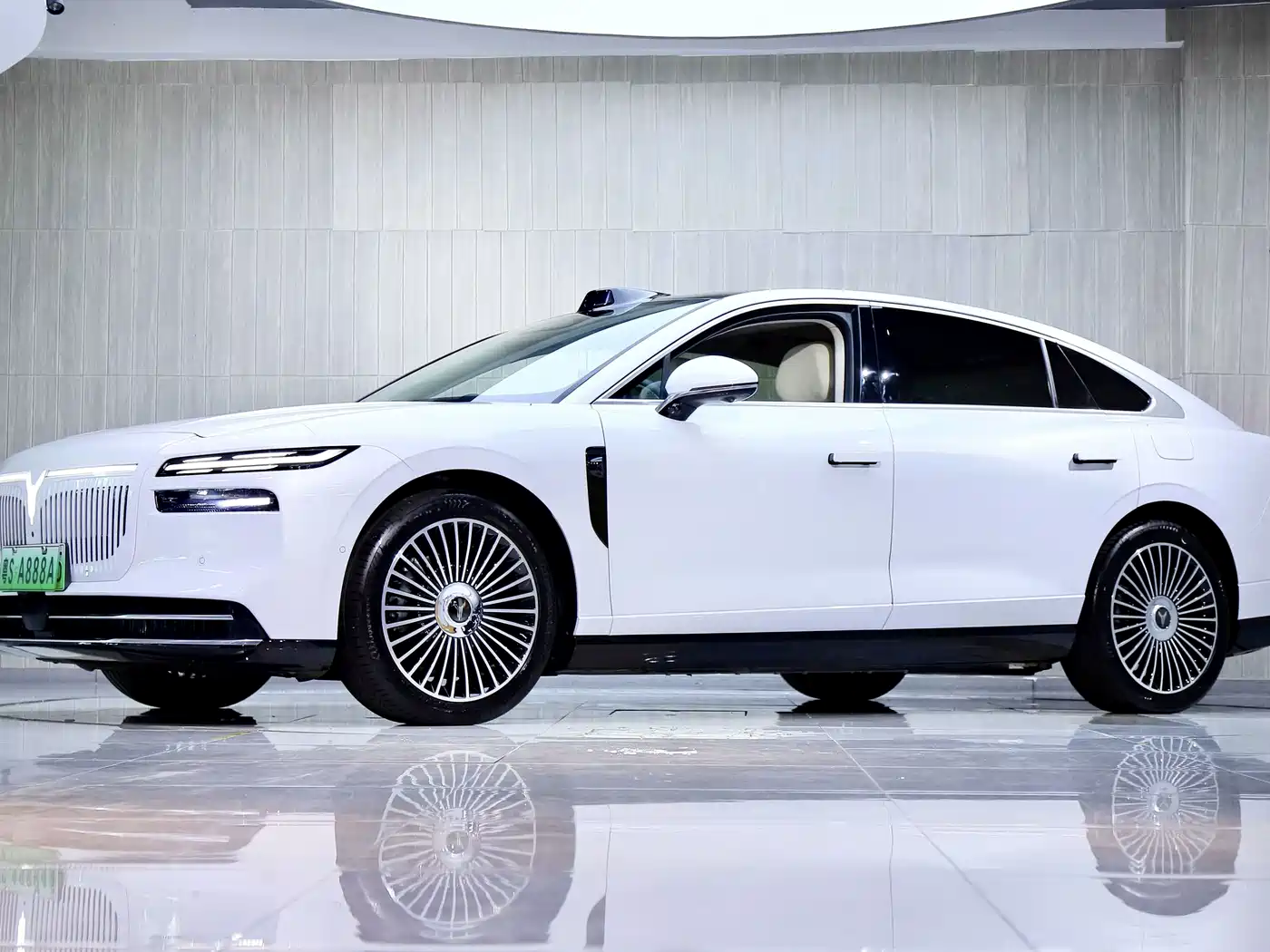 Voyah Auto VOYAH Zhuiguang L 2025 2025 Mid-configuration Model