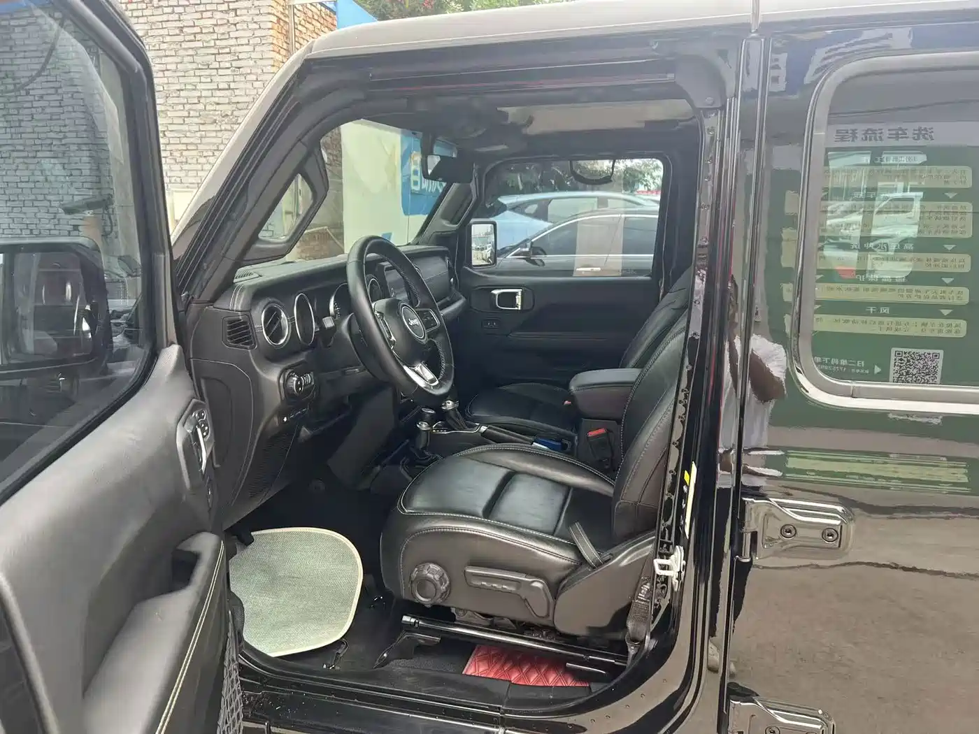 Jeep Wrangler 4xe 2022 2021 4-Door 2.0T 4xe Sahara Launch Edition