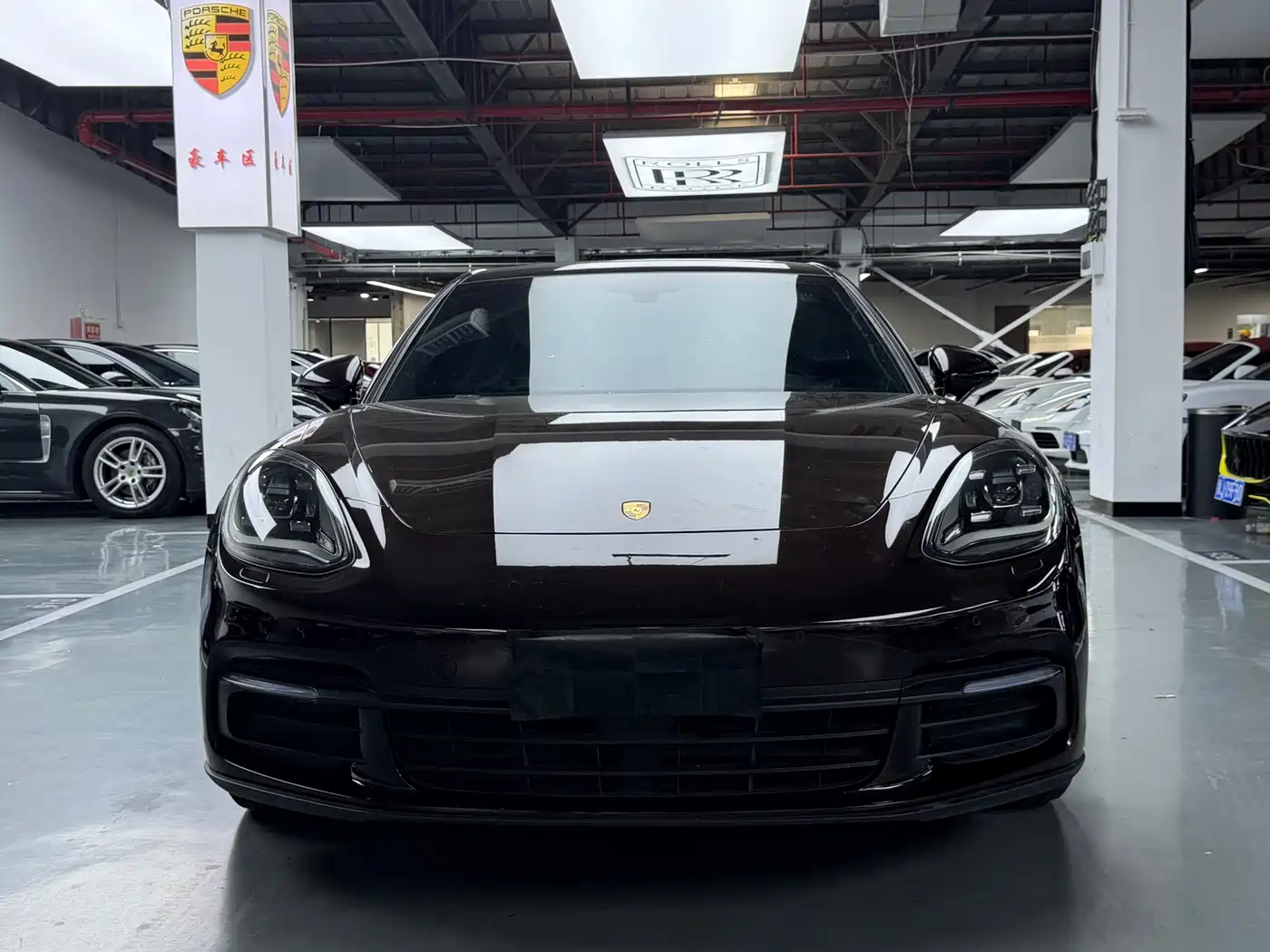 Porsche Panamera 2017 Panamera 3.0T фото 2