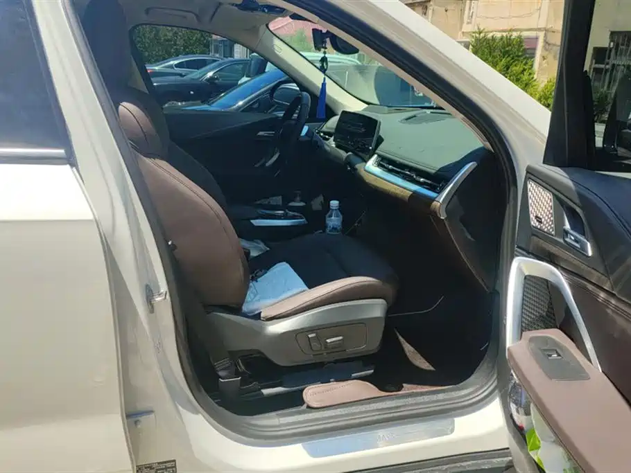 BMW X1 2023 xDrive25Li X Design Package фото 8