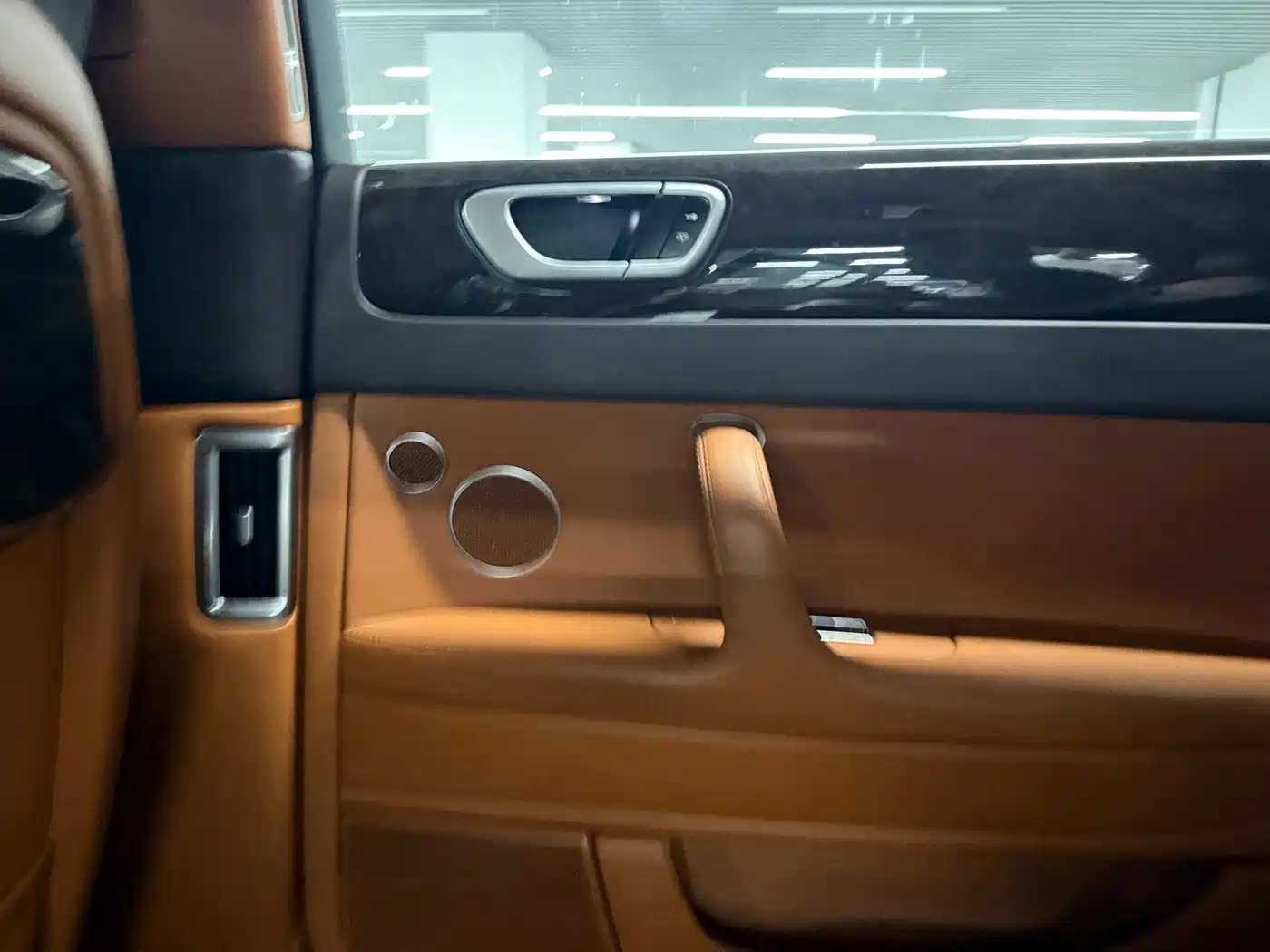 Bentley Flying Spur 2010 2010 6.0T 4-seater Version