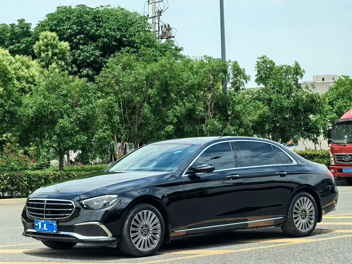 Mercedes-Benz E-Class 2023 E 300 L Luxury