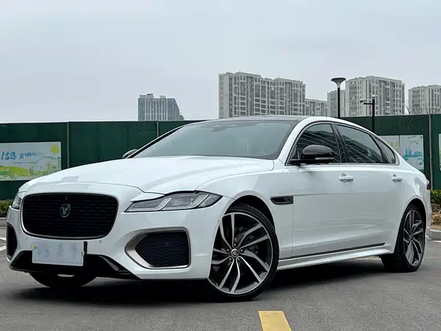 JAGUAR XFL
