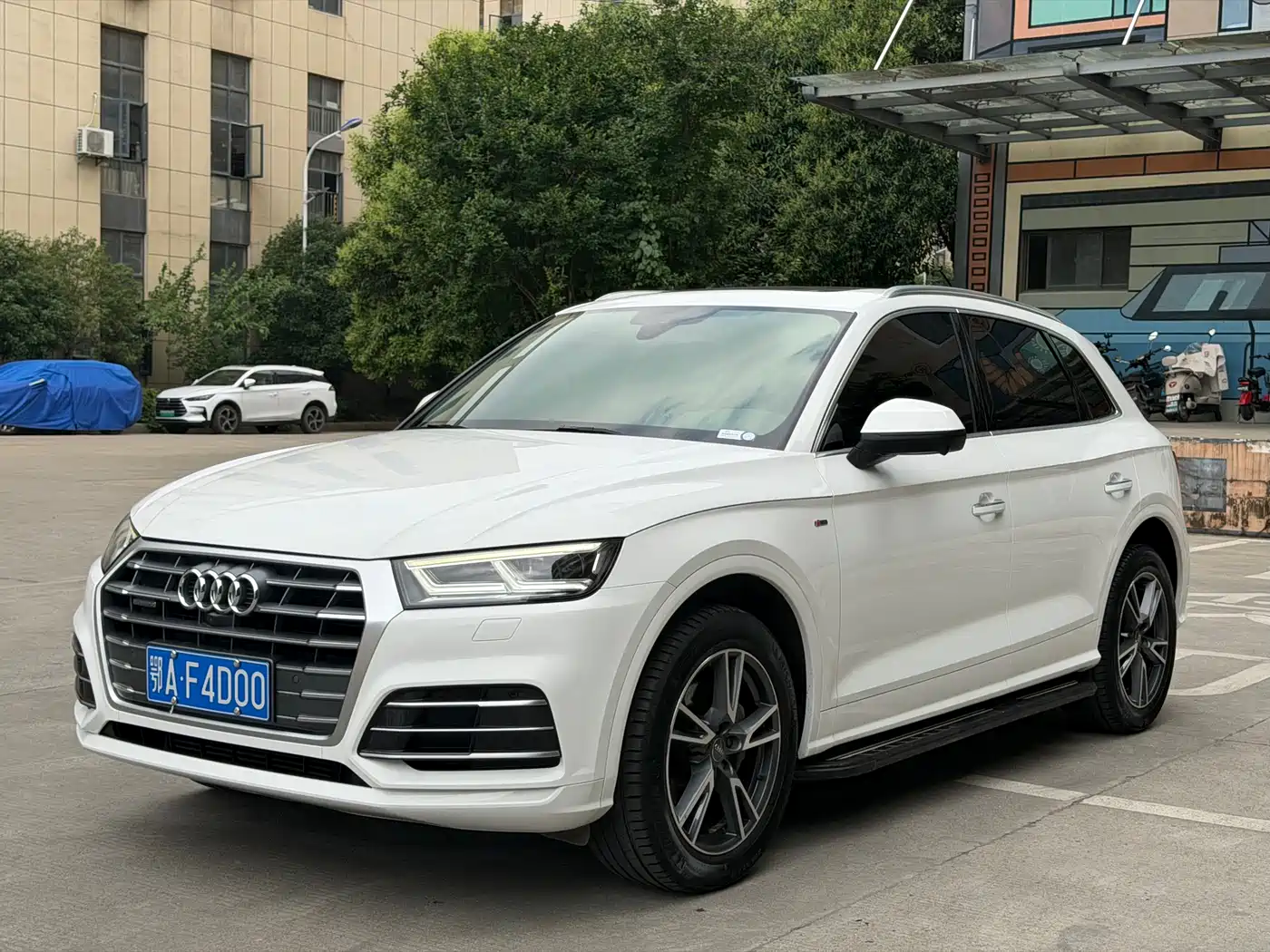 Audi Q5L 2018 45 TFSI Exclusive Fashion (China V)