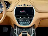 Фото 15 - Aston Martin DBX