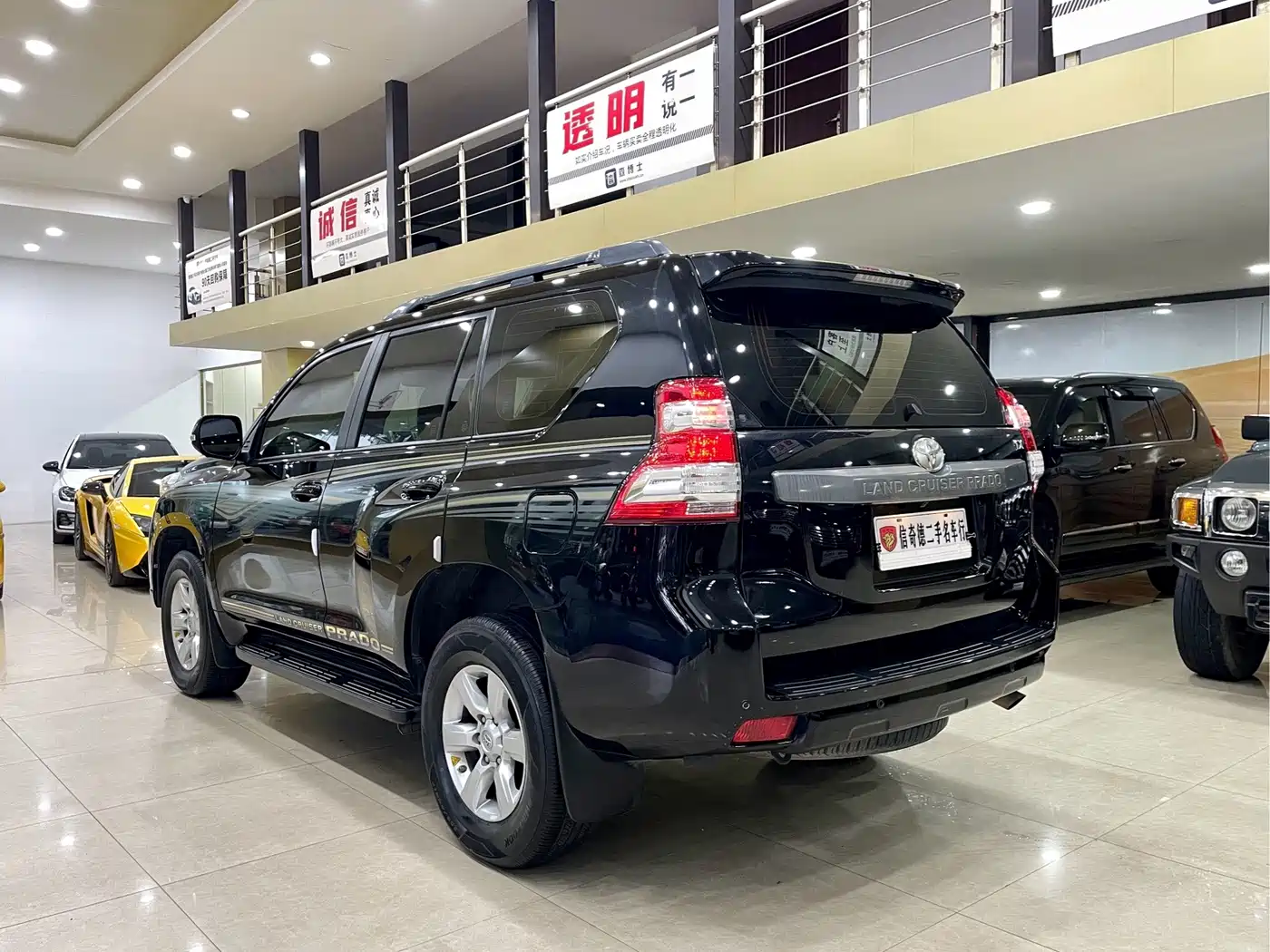 Toyota Prado (Import) 2015 2014 2.7L Automatic Standard Edition