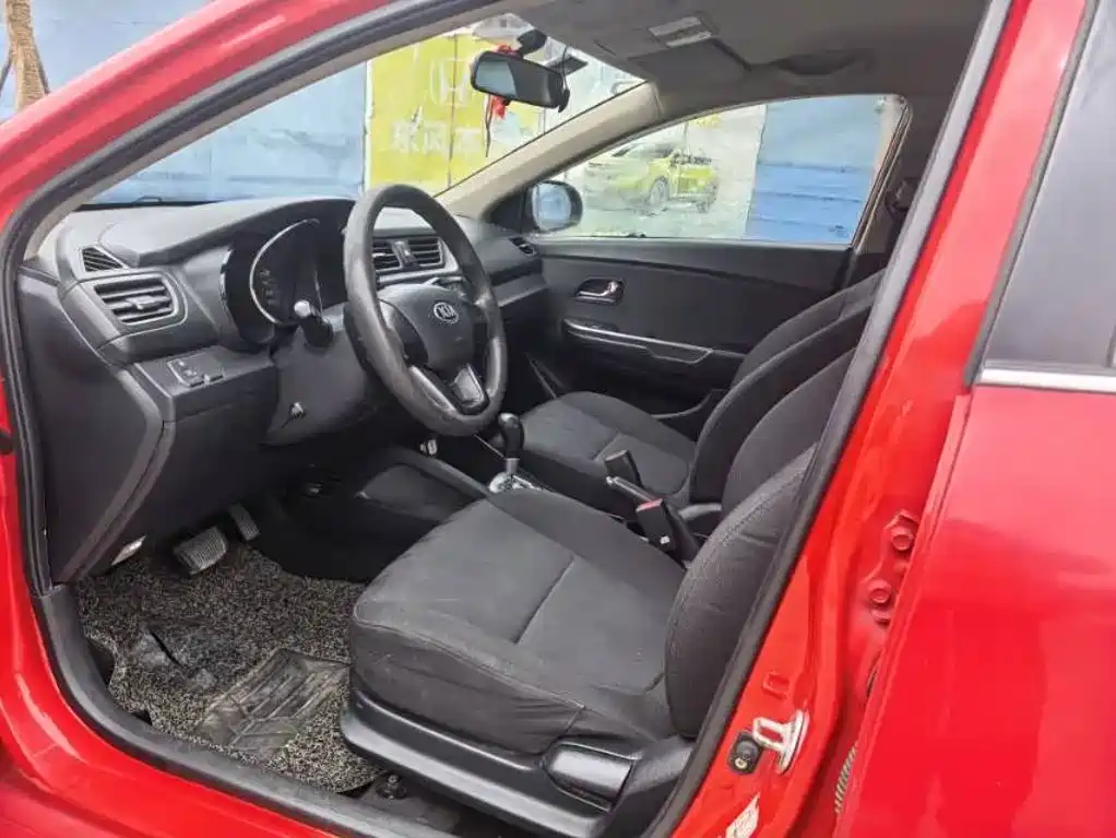 Kia K2 2013 2012 Sedan 1.4L AT GLS Commemorative Edition