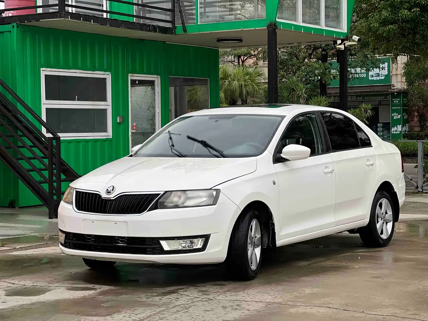 Škoda Rapid 2013 1.6L Automatic Smart Selection