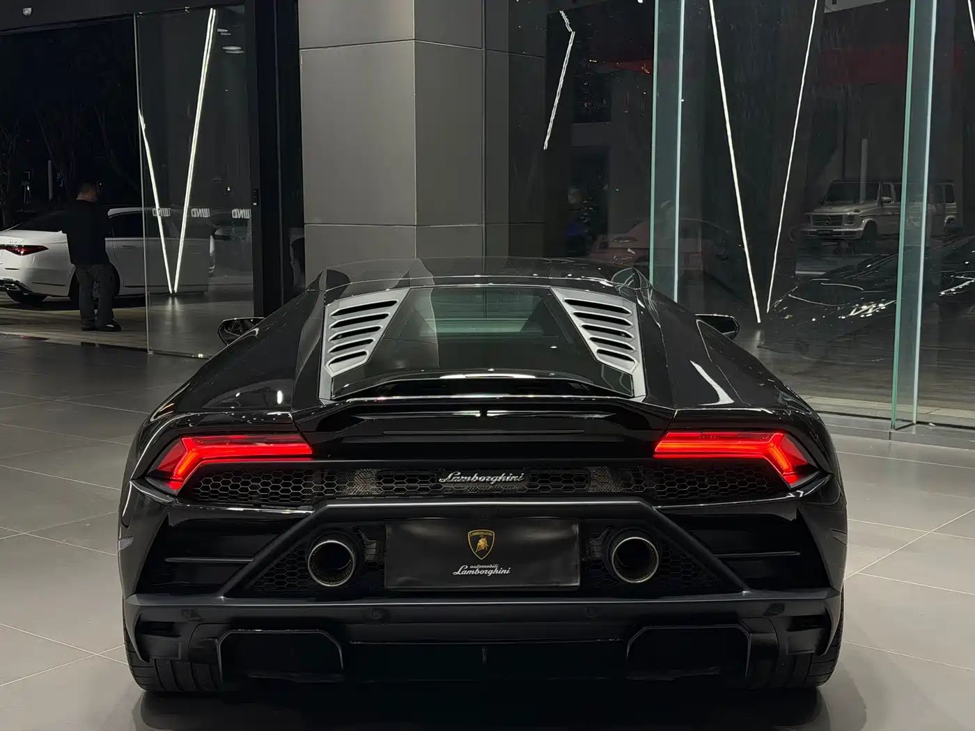 LAMBORGHINI HURACÁN