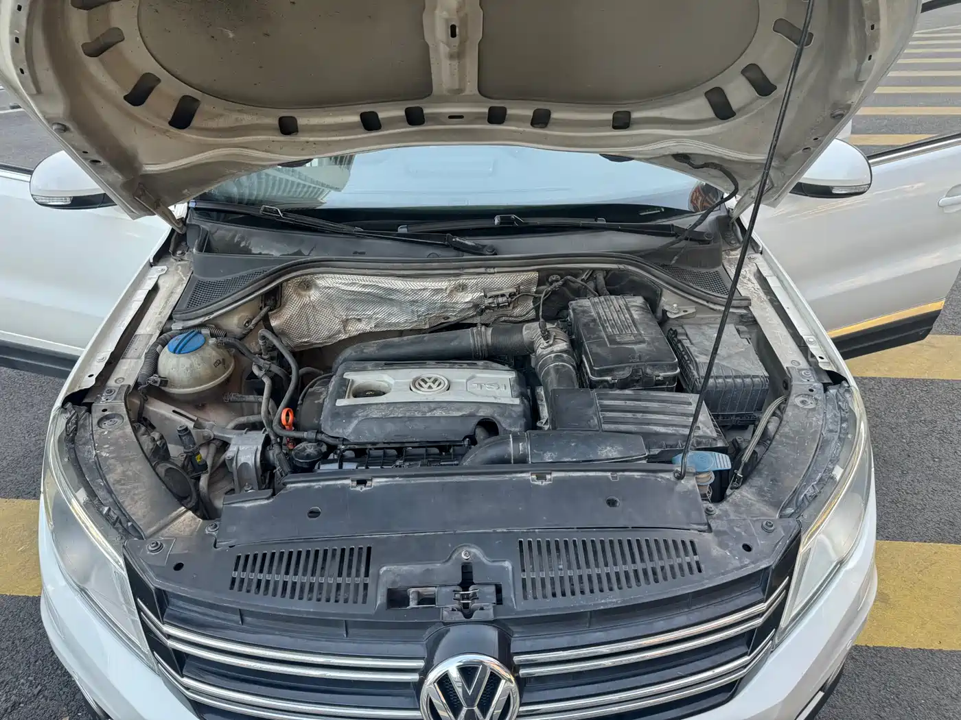 Volkswagen Tiguan 2012 2.0TSI Automatic 4WD Elite Edition фото 16