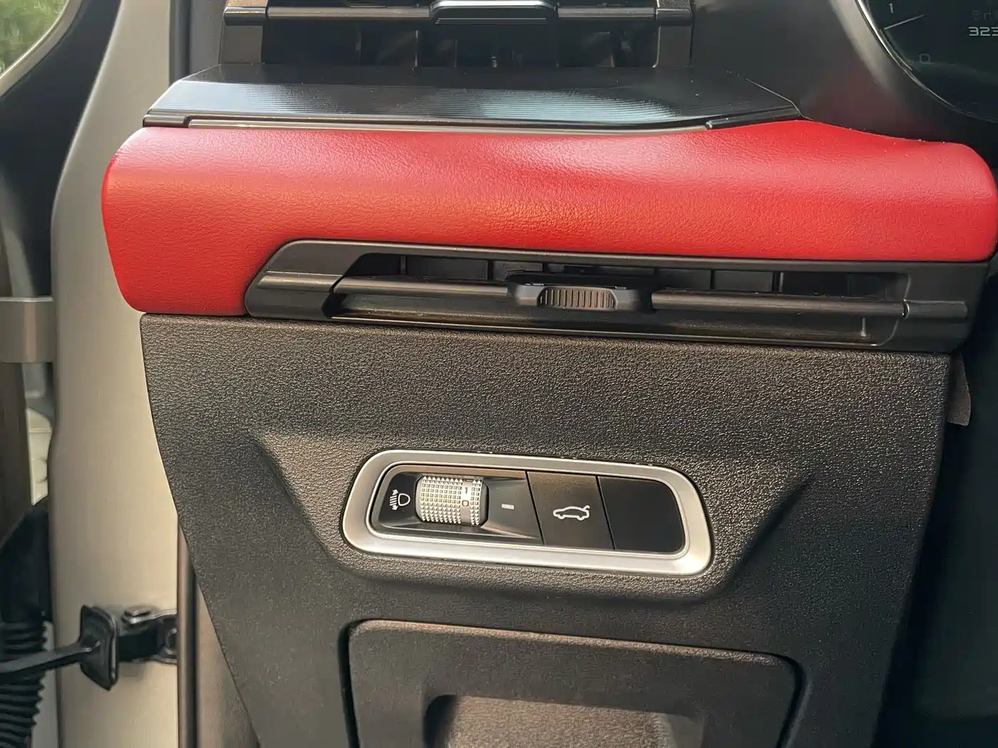 GEELY AUTOMOBILE EMGRAND S