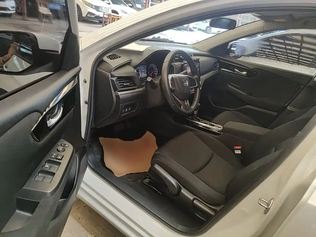 Honda ENVIX 2020 2019 180TURBO CVT Delight Edition China VI