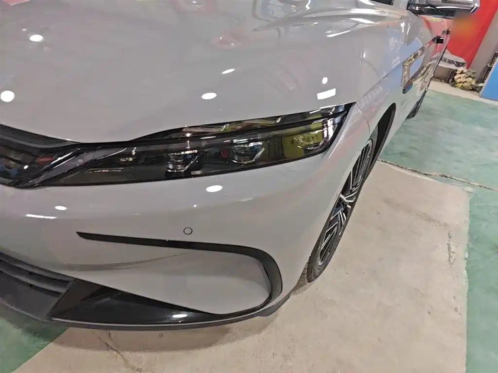 BYD Han 2025 DM-i 125KM LiDAR Smart Driving фото 24