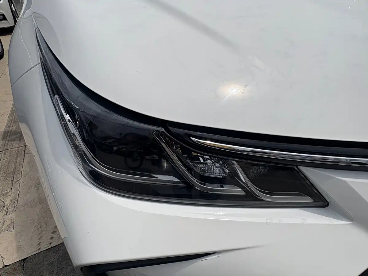 Toyota Corolla 2023 1.8L Smart Hybrid Dual Engine Pioneer Edition фото 4